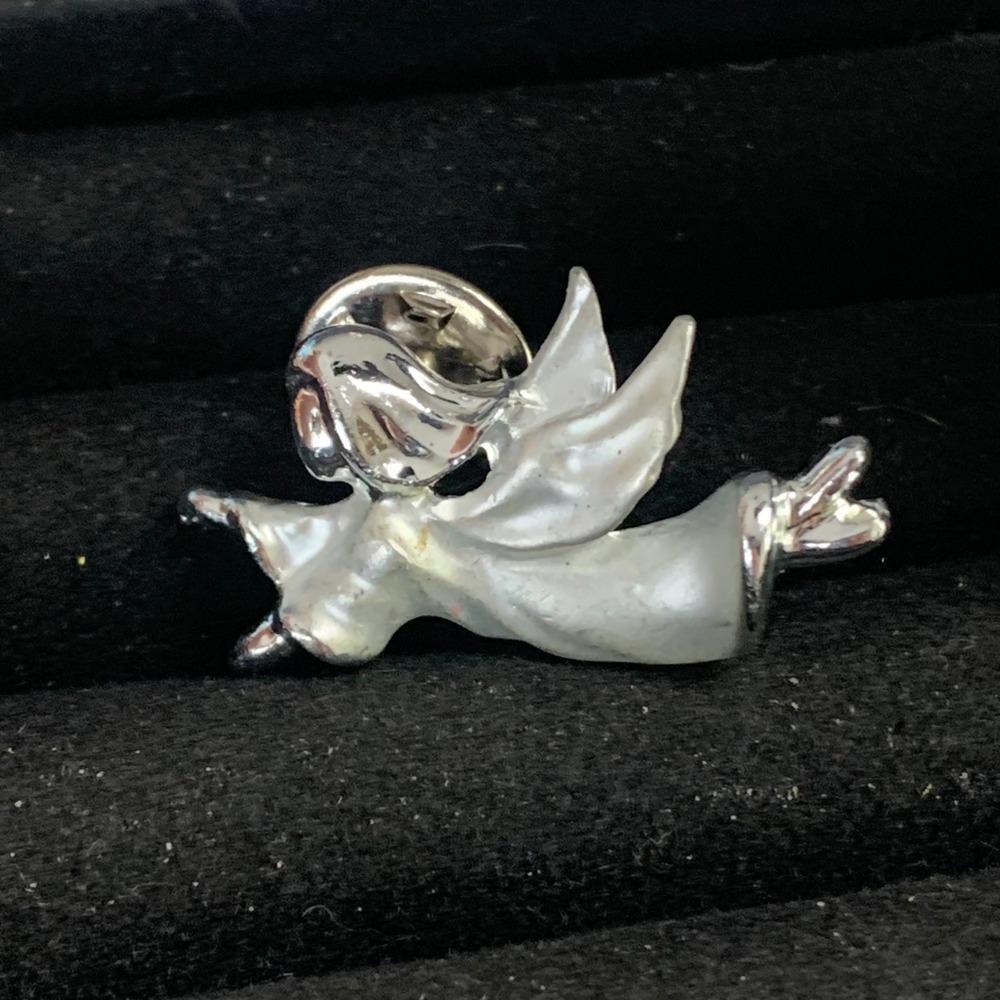 Vintage Ganz Silver Tone Flying Angel Pin White Enamel Pearlescent Lapel Brooch